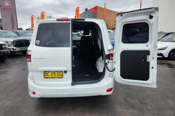 2020 LDV G10 SV7C  Van Image 10