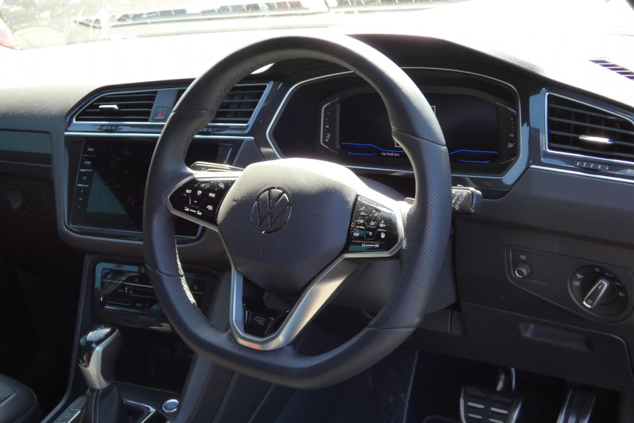 2024 Volkswagen Tiguan AX MY24 162TSI R-LINE SUV Image 13