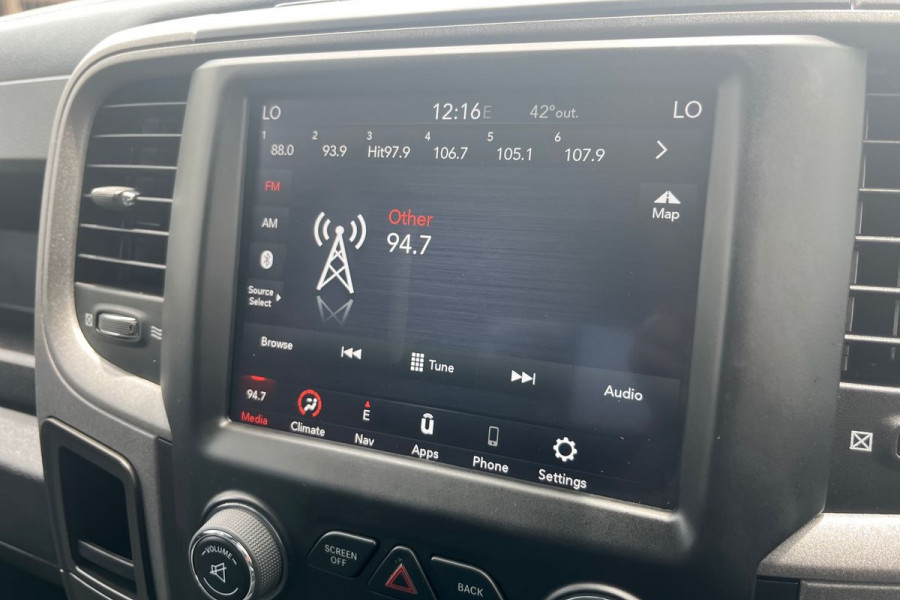 2022 Ram 1500 DS Express Ute Image 10