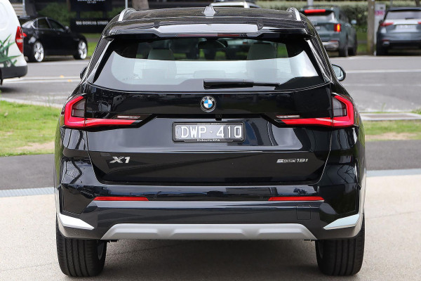 2025 BMW X1 U11 sDrive18i SUV image 6