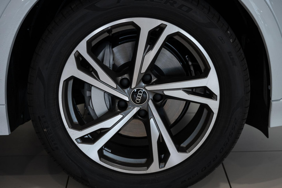 2026 Audi Q6 e-tron SUV