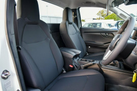 2024 Isuzu D-MAX RG SX High Ride Cab Chassis