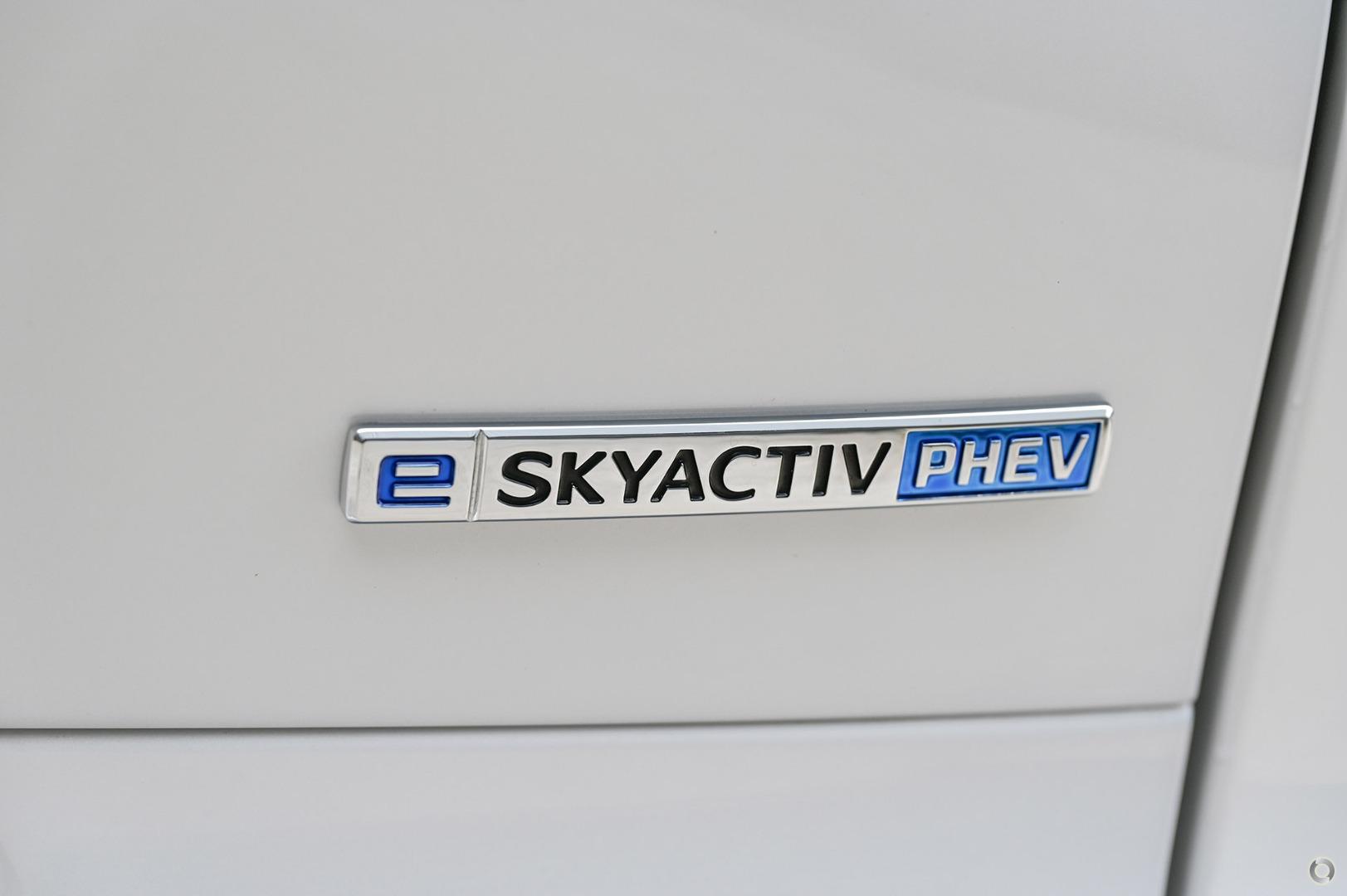 2024 Mazda CX-60 KH Series P50e Evolve SUV Image 10