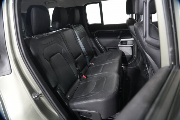 2023 Land Rover Defender L663 130 D300 SE SUV Image 28