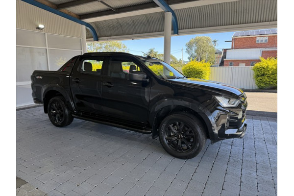 2022 MY23 Isuzu D-MAX RG X-TERRAIN Ute Image 5