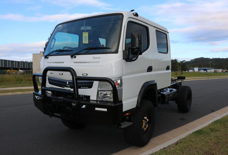 Fuso 4x4 Crew Cab