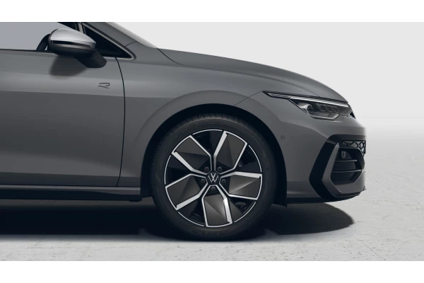 2026 Volkswagen Golf 8.5 110TSI R-Line Hatch Image 4