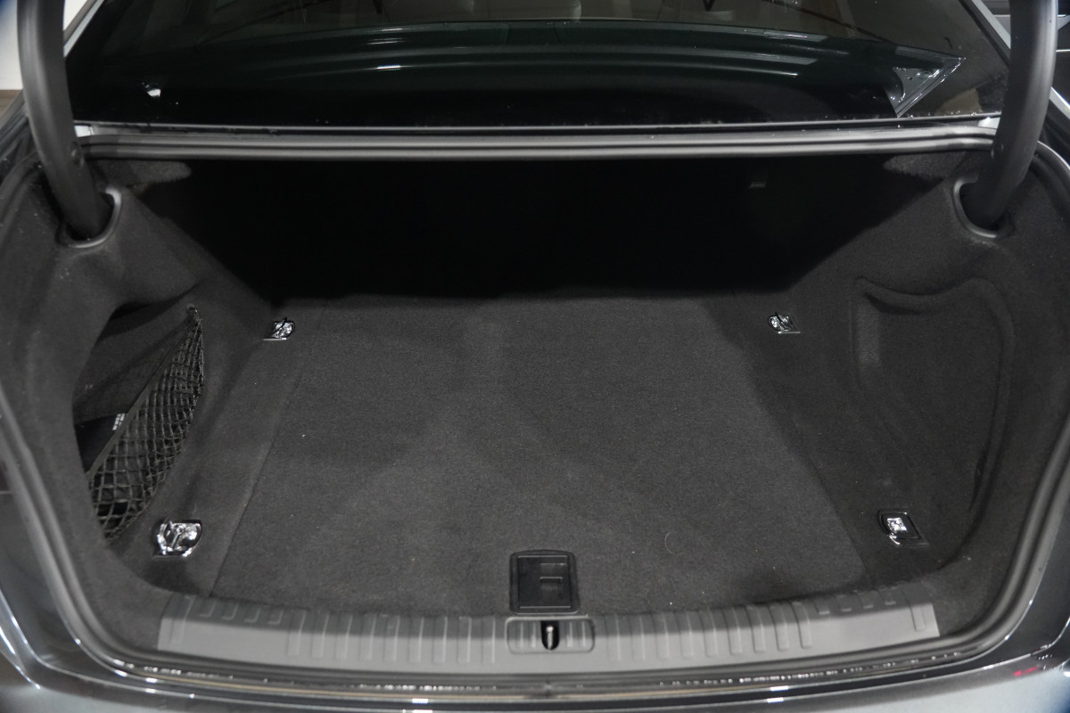 2021 Audi A6 55 TFSI S line Sedan