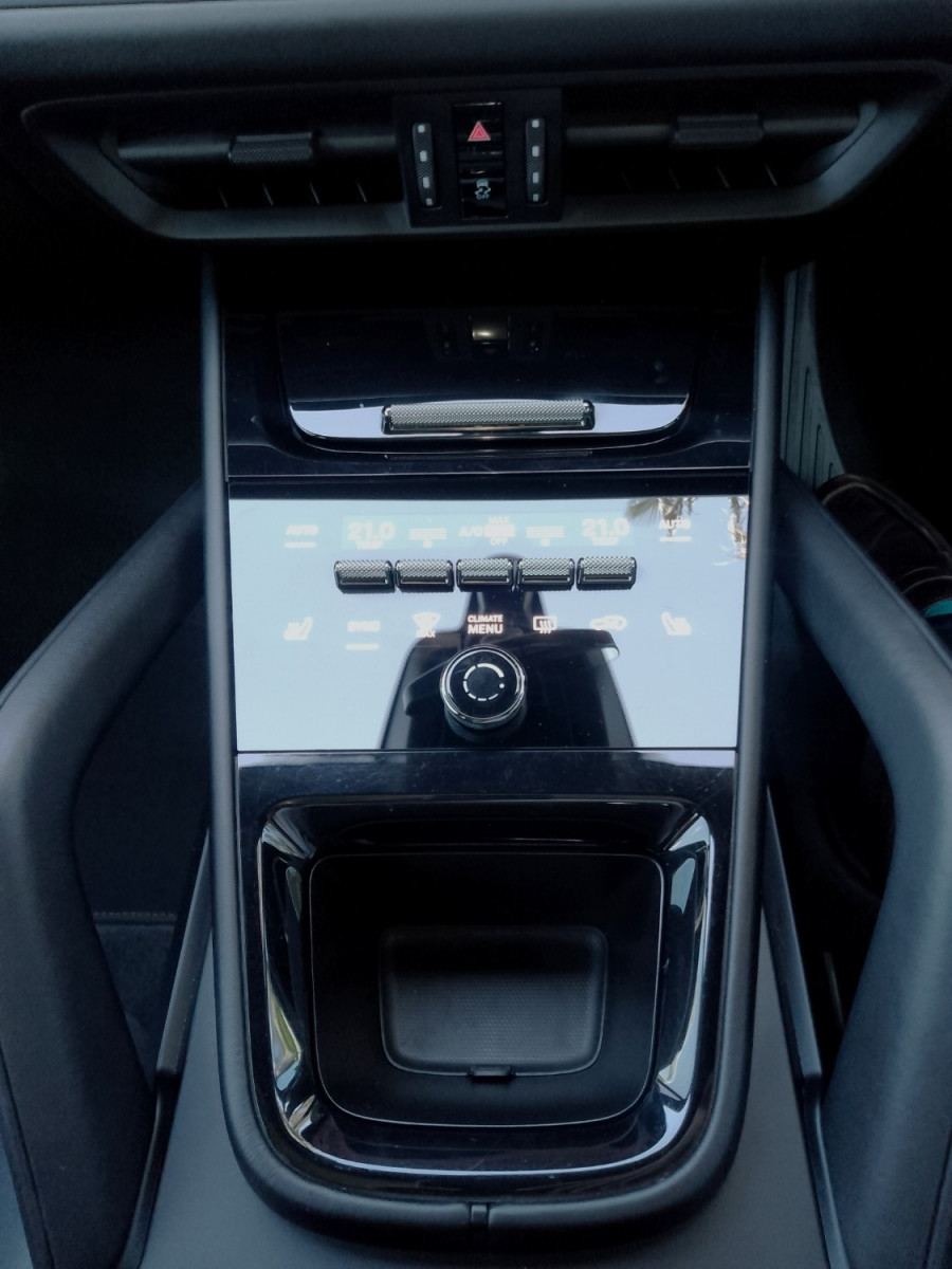 2024 Porsche Cayenne 9YA II GTS SUV Image 36