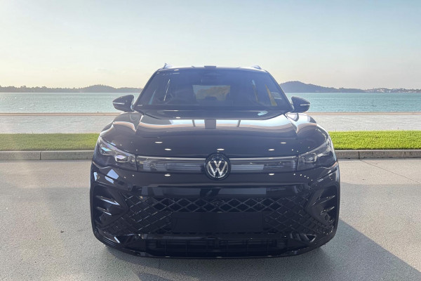 2026 Volkswagen Tiguan CT 195TSI R-Line SUV Image 6