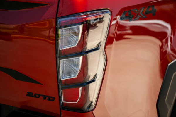2025 MY25.5 Isuzu D-MAX RG BLADE Ute Image 8