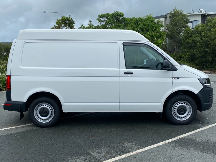 Volkswagen Service Sunshine Coast Demo 2019 Volkswagen Transporter SWB Van Medium Roof Sunshine Coast #V13595