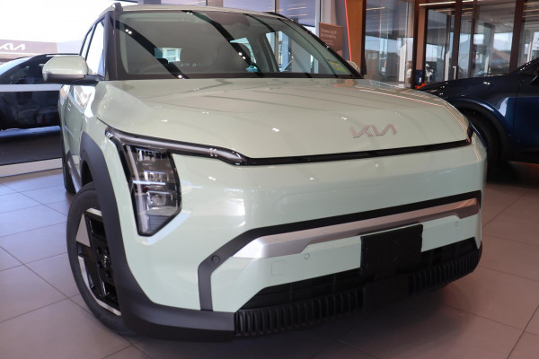 2026 MY27 Kia EV3 SV Air Standard Range SUV Image 4