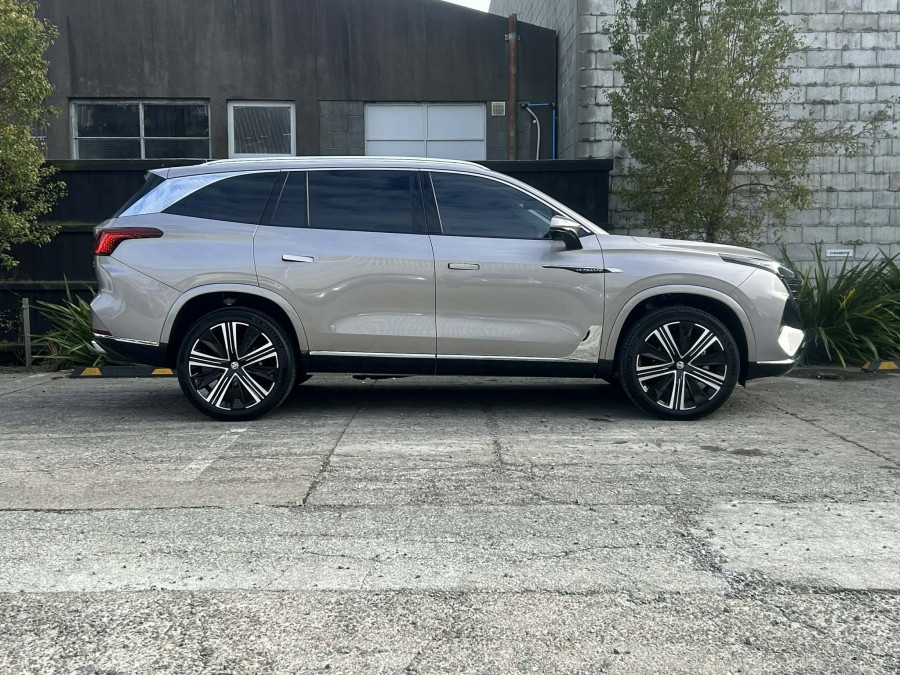 2026 MG QS Essence SUV Image 3