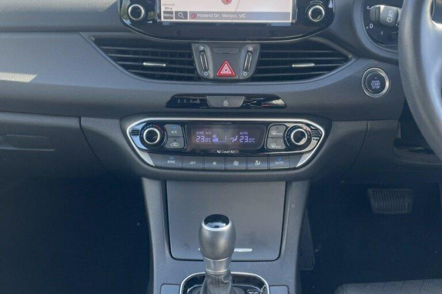 2017 MY18 Hyundai i30 PD Elite Hatch Image 14