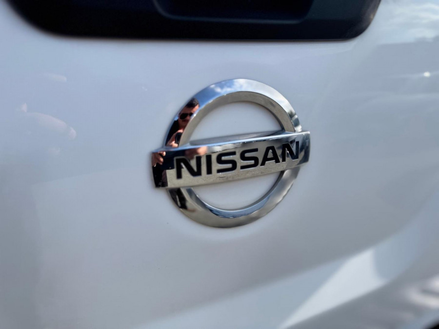 2018 Nissan Navara D23 Series 3 ST Dual Cab Pickup Image 25