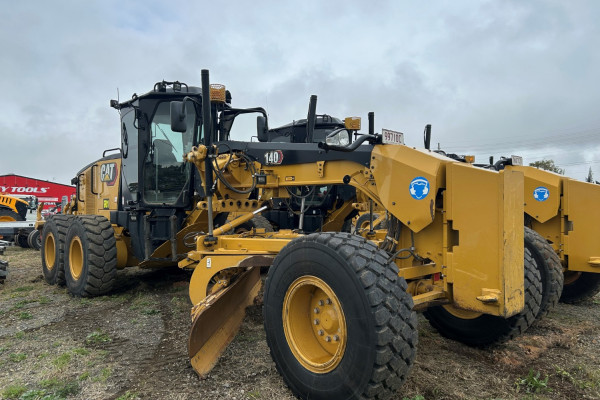 2021 Caterpillar  140M Grader Graders Image 1