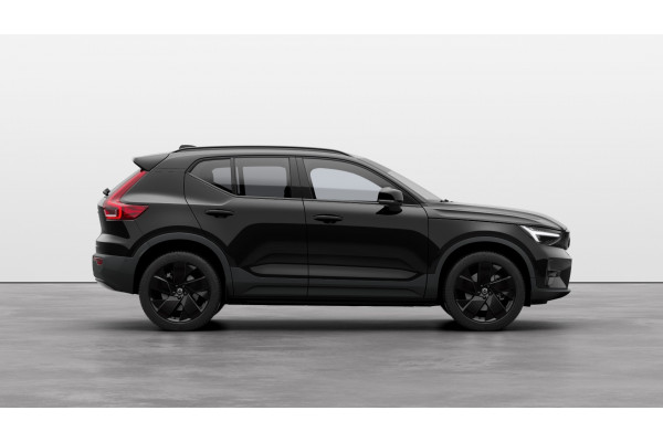 2025 MYon Volvo EX40  Black Edition SUV Image 5