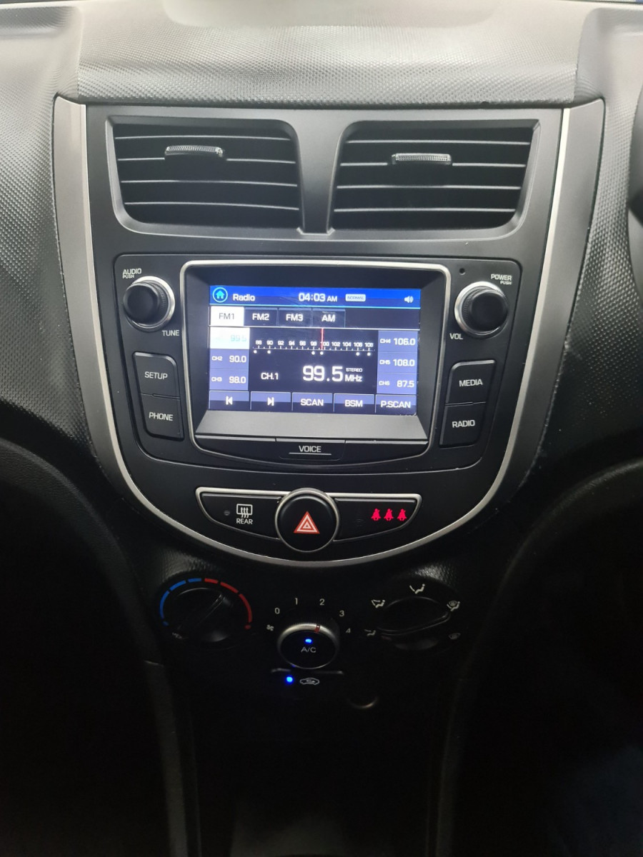 2016 Hyundai Accent RB4 MY16 ACTIVE Sedan Image 9