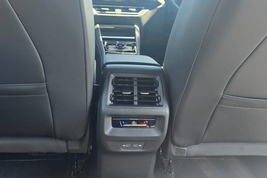 2025 Volkswagen Tiguan CT 195TSI R-Line SUV Image 13