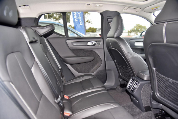 2025 MY26 Volvo XC40 XZ Plus B4 SUV Image 10