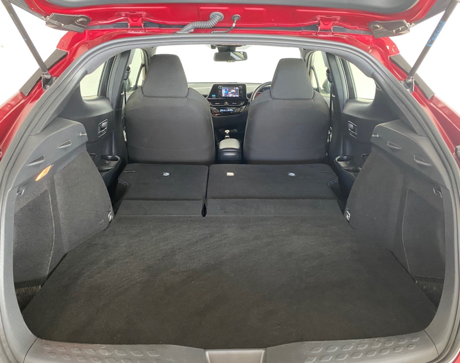 2019 Toyota C-HR NGX SUV Image 18