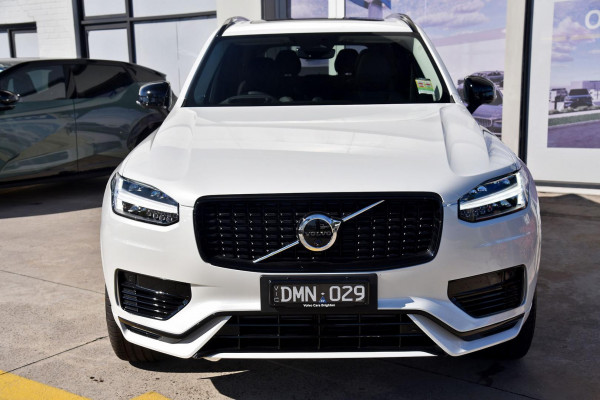 2024 MY25 Volvo XC90  Ultra T8 Plug-In Hybrid SUV Image 4