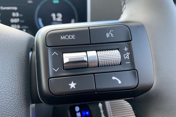 2027 Hyundai Santa Fe MX5.V2 Hybrid Elite SUV Image 25