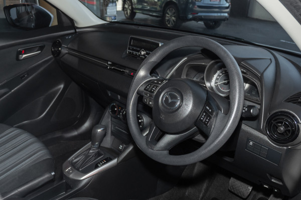 2015 Mazda 2 DJ Series Neo Hatch Image 6