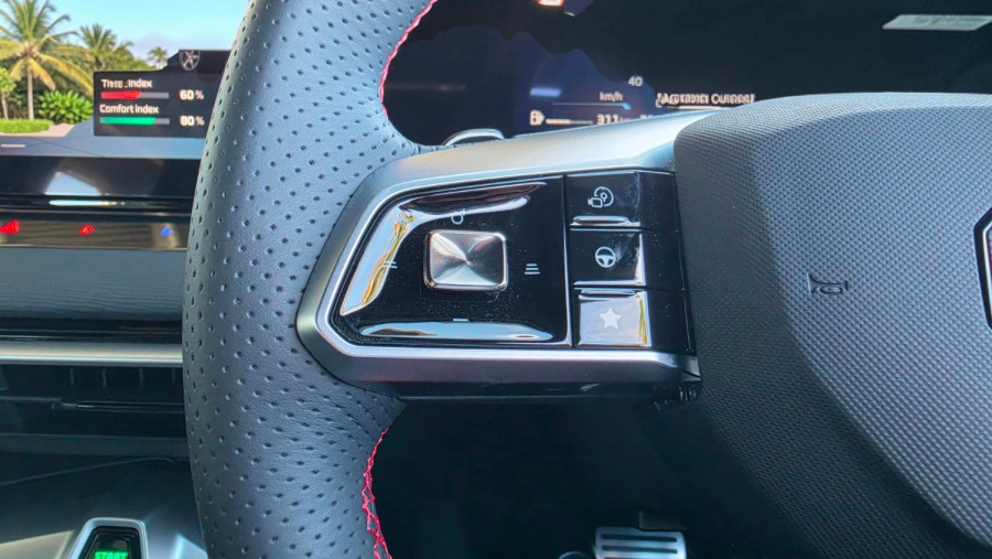 2025 MG MG7  Essence Sedan Image 7
