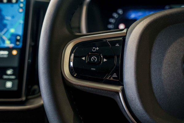 2026 Volvo XC90 L Series Plus B5 Bright SUV Image 16