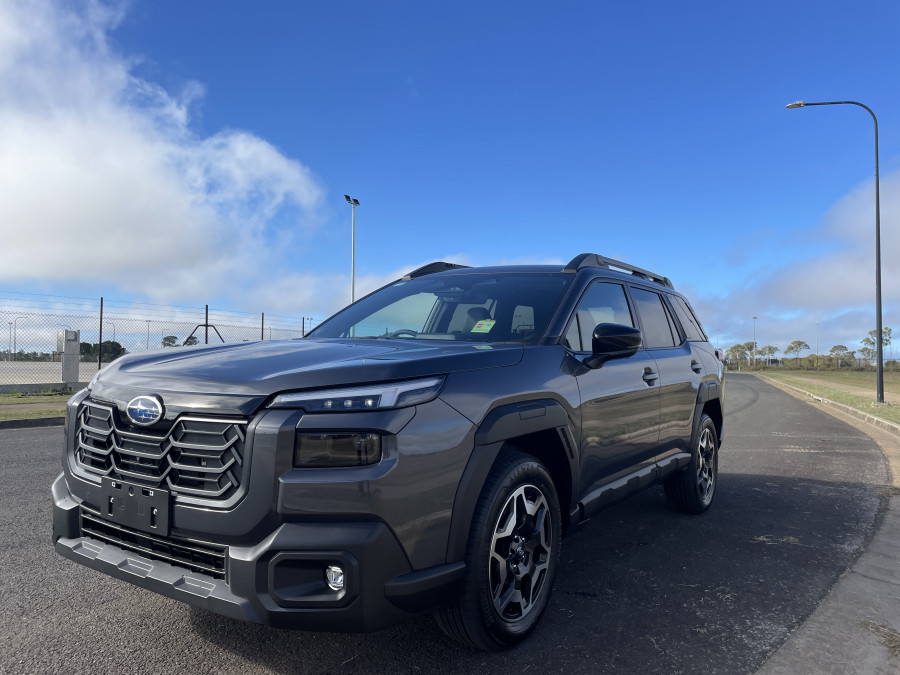 2026 Subaru Outback  7GEN AWD Touring SUV Image 5