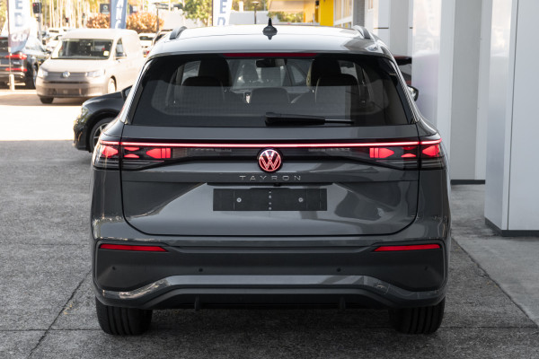 2026 MY25 Volkswagen Tayron R4 150TSI Life SUV Image 5