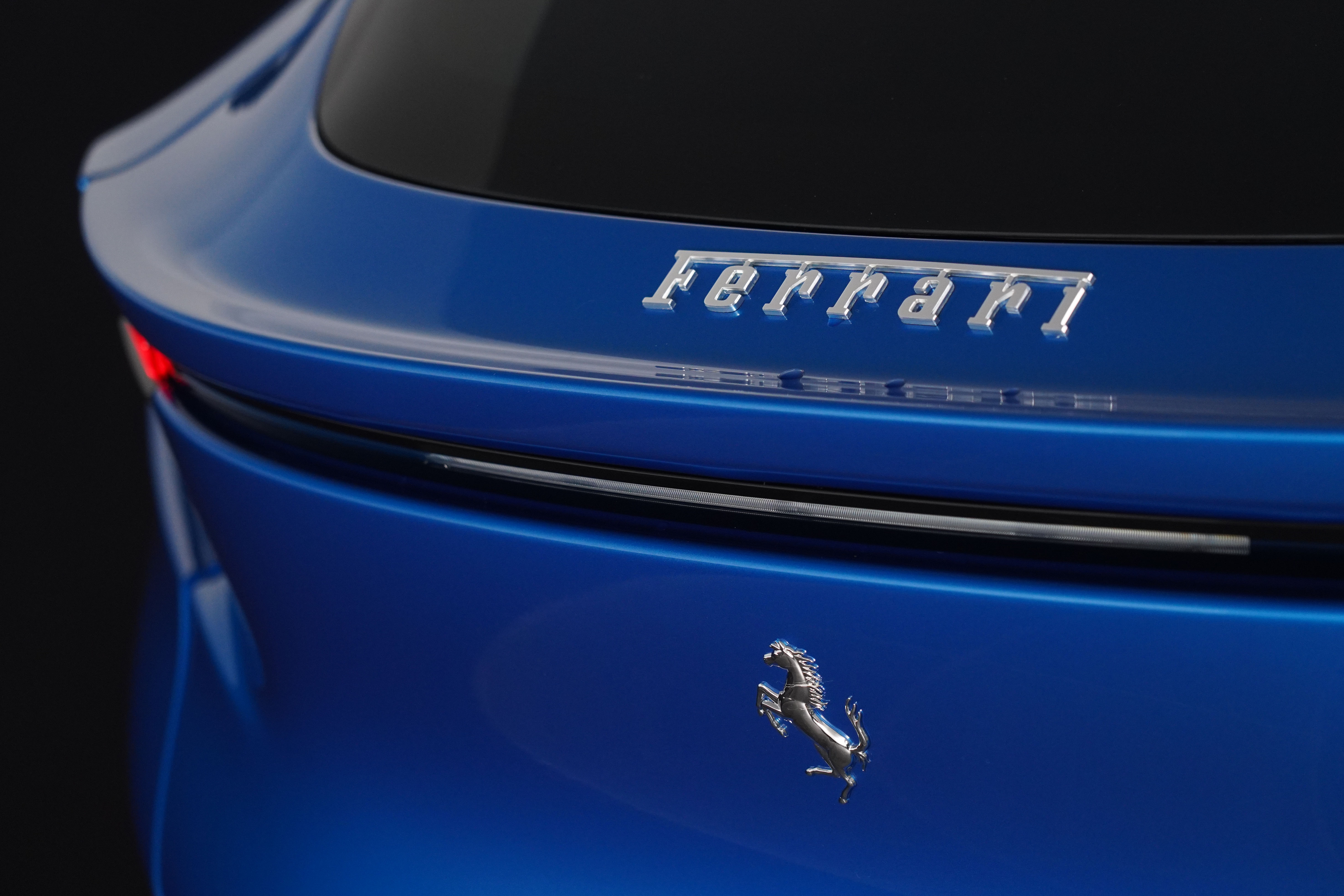 2024 Ferrari Purosangue SUV Image 26