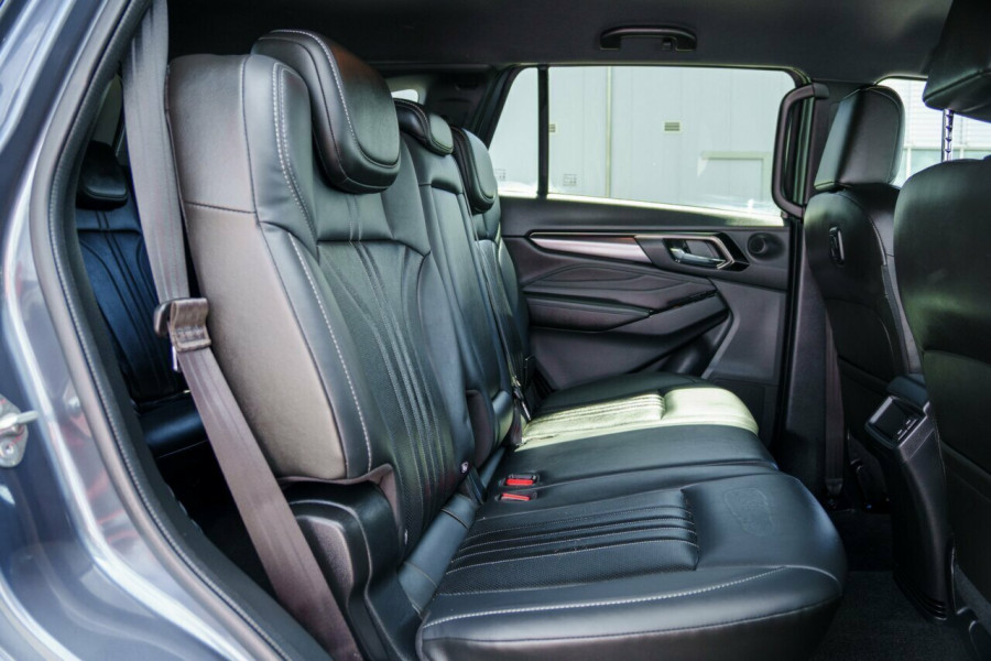 2025 MY25.5 Isuzu MU-X RJ LS-T SUV Image 11