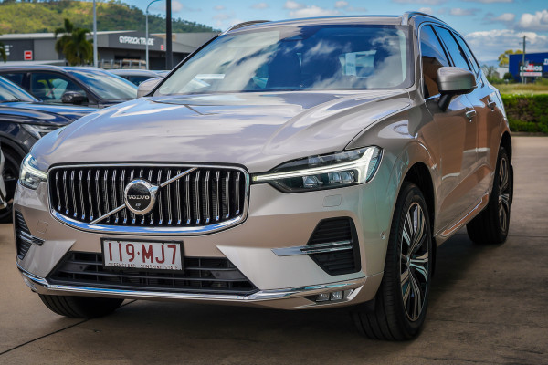 2023 MY24 Volvo XC60 UZ Ultimate B5 Bright SUV