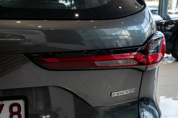 2025 Mazda CX-80 KL P50e GT SUV Image 21