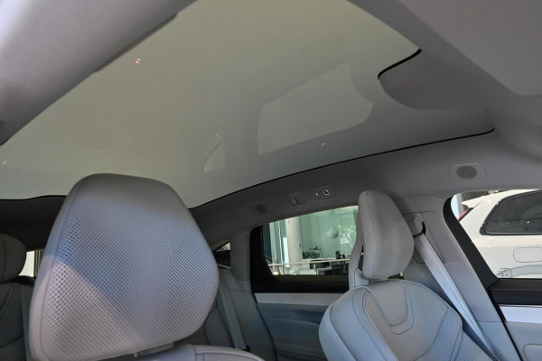 2026 Volvo ES90  Ultra Single Motor Sedan Image 10