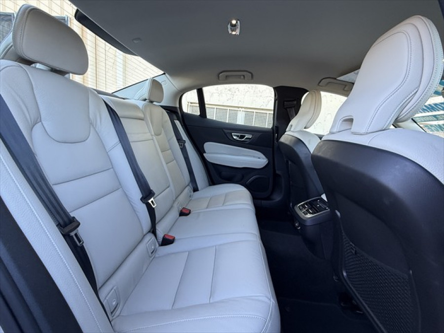 2019 MY20 Volvo S60 Z Series T5 Inscription Sedan Image 13