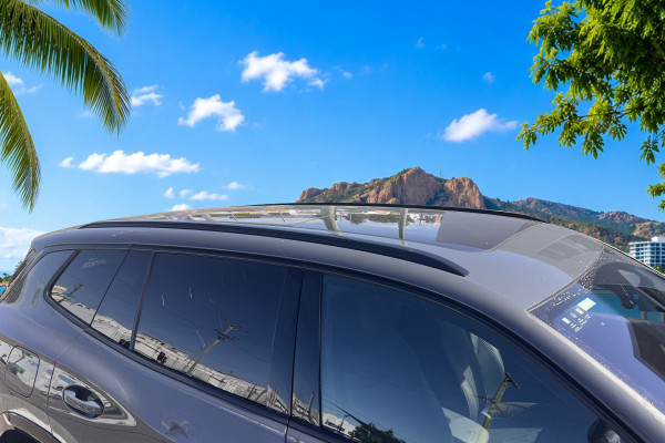 2026 Volkswagen Tayron R4 195TSI R-Line SUV Image 9