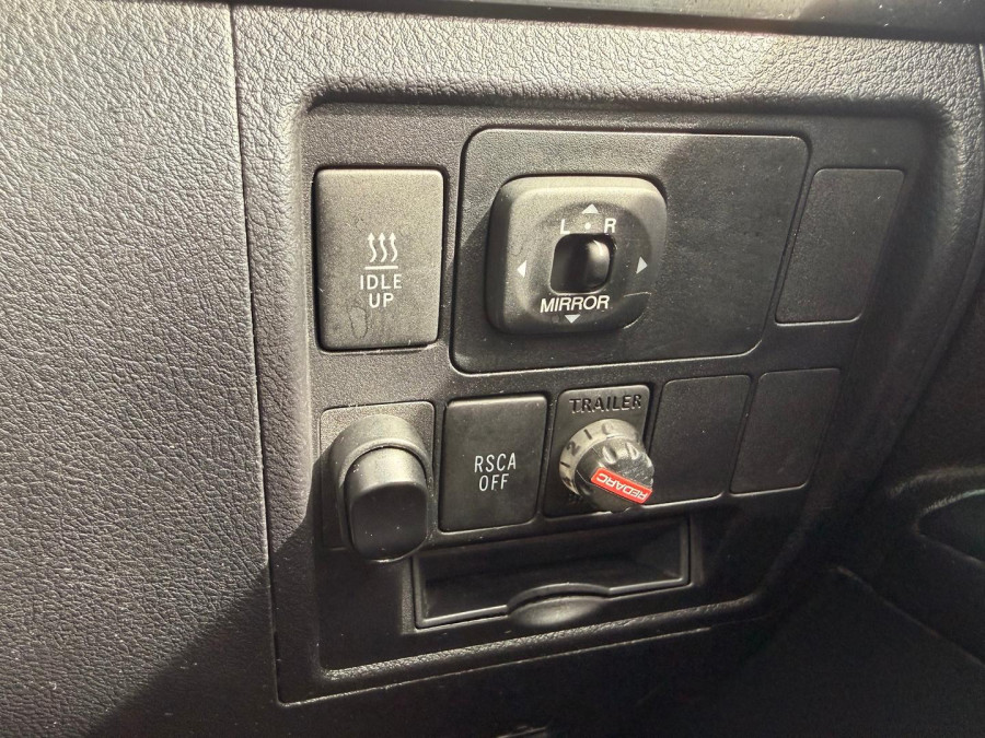 2009 Toyota LandCruiser VDJ200R GXL SUV Image 23