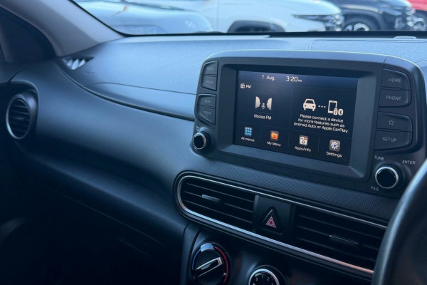 2020 Hyundai KONA OS.3 Active SUV Image 23