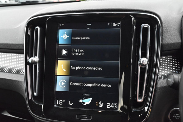 2022 MY23 Volvo XC40 XZ Ultimate B5 Dark SUV Image 6