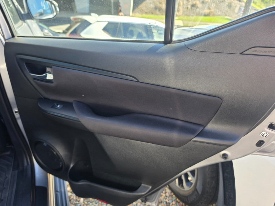 2024 Toyota Fortuner GUN156R GX SUV Image 37