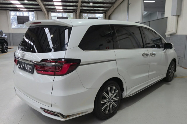 2021 Honda Odyssey 5th Gen Vi LX7 Wagon Image 5