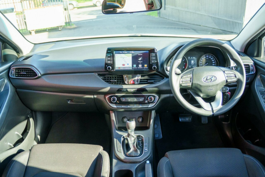 2017 MY18 Hyundai i30 PD Active Hatch Image 15