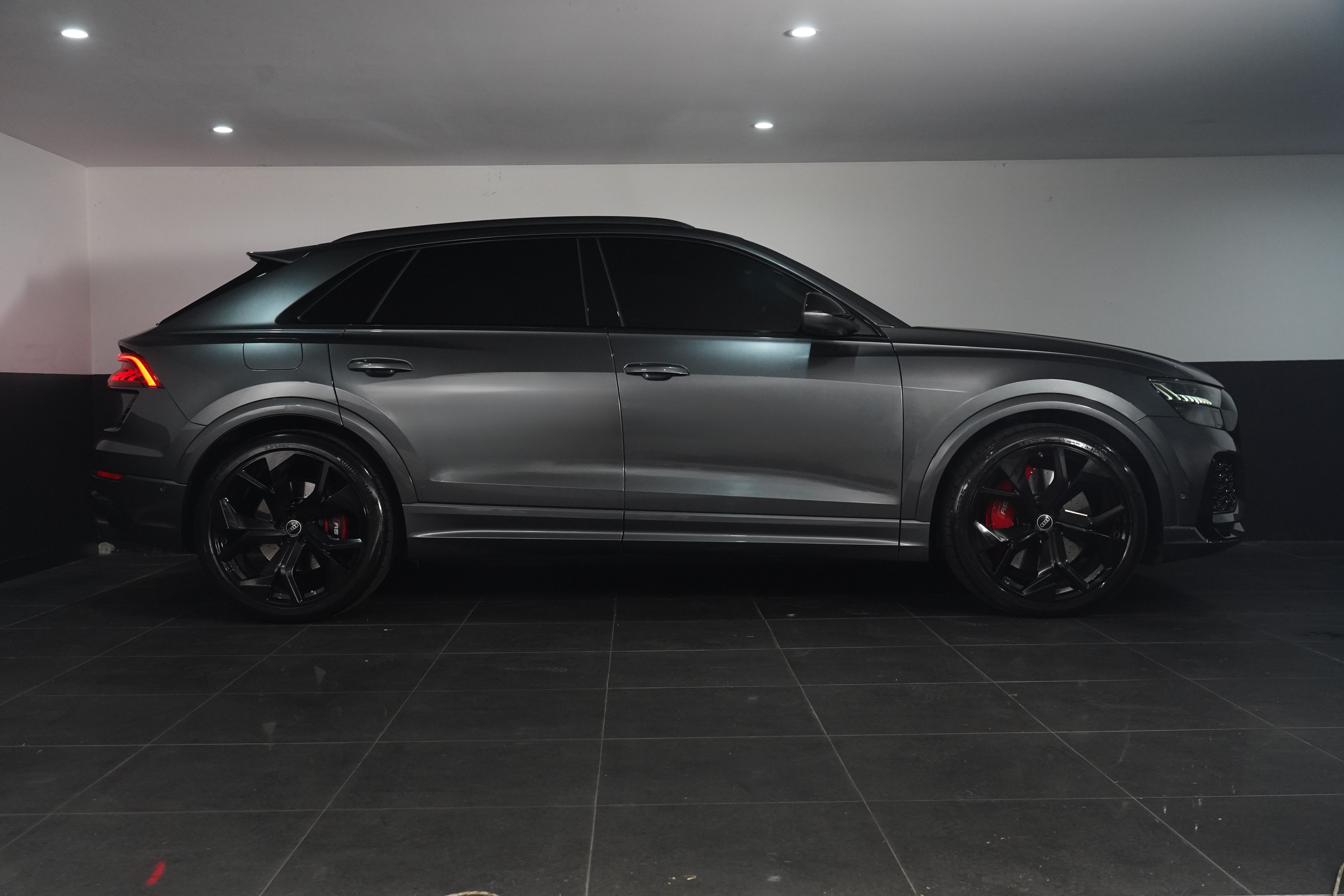 2022 Audi Rs Q8 Tfsi Quattro SUV Image 15
