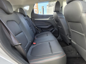2025 MG ZST S13 Vibe SUV