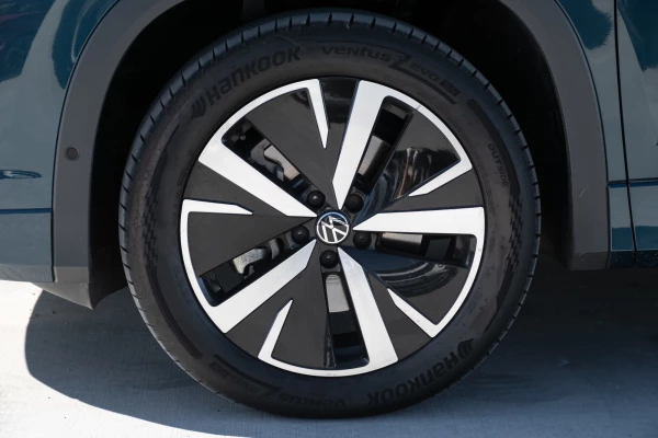 2025 MY26 Volkswagen Tayron R4 150TSI Elegance SUV Image 26