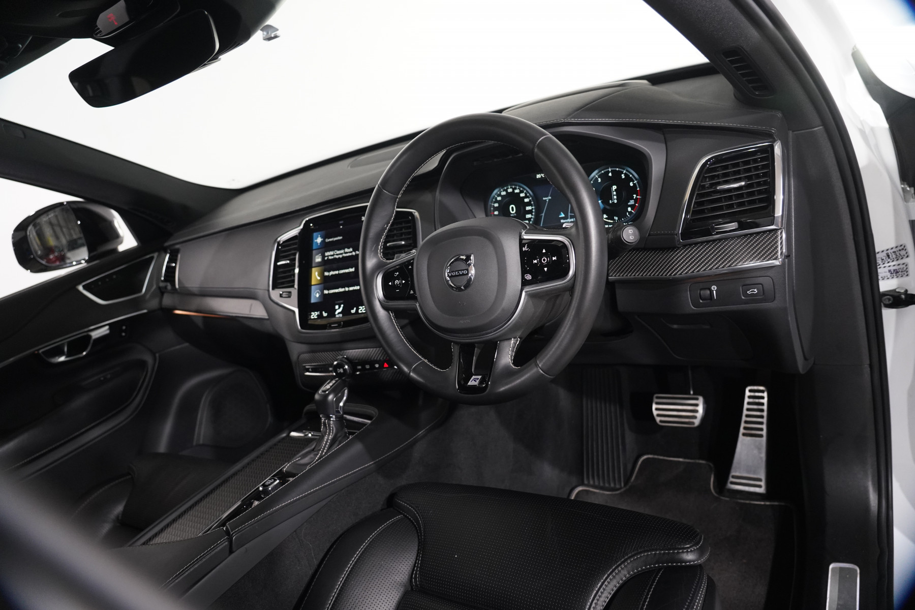 2020 Volvo XC90 T6 R-Design (Awd) SUV Image 12